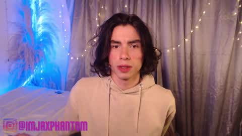 Snapshot of j_a_x_x_x_o_n chatting on January 2025 10:01:01 AM Hey im Jaxxxon check my info online show from January 2025 10:01:01 AM
