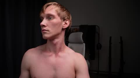 Snapshot of j_akira13 chatting on November 2025 07:36:02 PM Danny online show from November 2025 07:36:02 PM