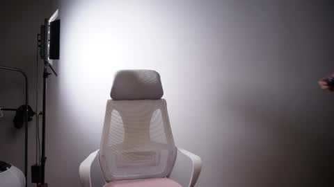 Snapshot of j_akira13 chatting on November 2025 07:14:01 PM Danny online show from November 2025 07:14:01 PM