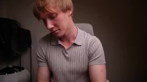 Snapshot of j_akira13 chatting on December 2025 08:32:02 AM Danny online show from December 2025 08:32:02 AM