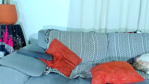 Calix  Independient model Insta and twt Calixsnake online show from December 2024 02:31:02 AM