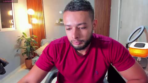 Calix  Independient model Insta and twt Calixsnake online show from April 2026 11:13:02 PM