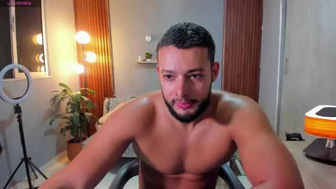 Calix  Independient model Insta and twt Calixsnake online show from May 2026 11:22:02 PM