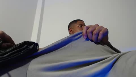 j_erick_ online show from June 2026 12:32:02 AM