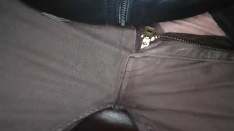 Snapshot of ja2923 chatting on November 2025 01:58:01 PM ja2923 online show from November 2025 01:58:01 PM