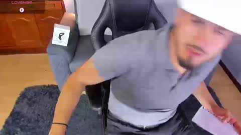 Snapshot of jaackdick_ chatting on September 2025 01:00:02 PM jack online show from September 2025 01:00:02 PM