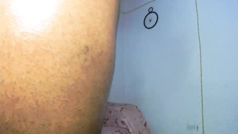 Snapshot of jaacobleon chatting on October 2025 03:42:01 PM jaacob online show from October 2025 03:42:01 PM