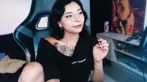 jade 18  online show from June 2026 06:18:01 AM