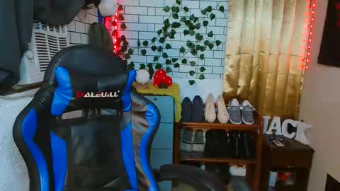 Snapshot of jack_collins69 chatting on October 2025 12:00:02 AM JACK online show from October 2025 12:00:02 AM