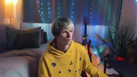 brestonsweet online show from April 2026 05:32:02 AM