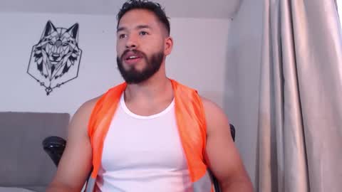 Snapshot of jack_master_muscle chatting on February 2026 10:41:02 PM jack and leah online show from February 2026 10:41:02 PM