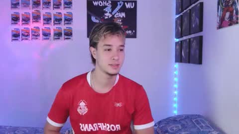 J online show from November 2025 06:46:01 AM