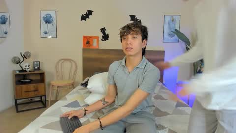 jack online show from October 2025 04:47:01 AM