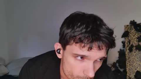 Jack  online show from November 2025 01:42:02 PM