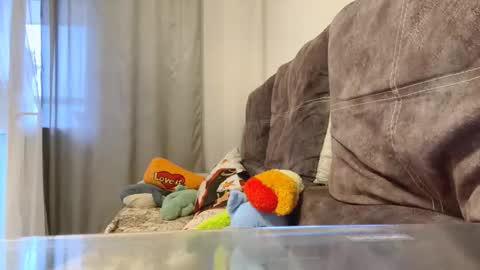 Alice online show from November 2025 06:17:02 AM