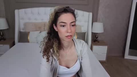 Snapshot of jackie__fox chatting on March 2026 02:11:02 PM Jackie online show from March 2026 02:11:02 PM