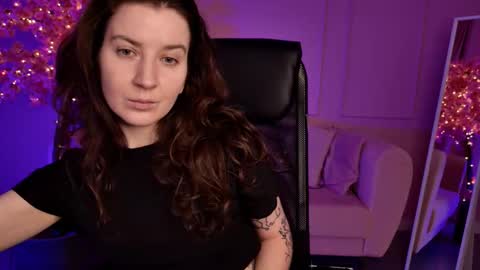 Snapshot of jackiebard chatting on October 2025 09:18:01 AM Jackie Byrd online show from October 2025 09:18:01 AM