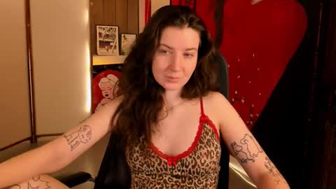 Snapshot of jackiebard chatting on October 2025 01:22:01 PM Jackie Byrd online show from October 2025 01:22:01 PM