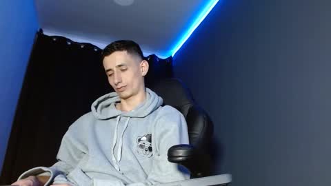 Snapshot of jackk_ho chatting on December 2024 06:02:02 AM Jack online show from December 2024 06:02:02 AM