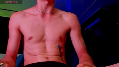 Snapshot of jackk_ho chatting on November 2025 07:07:01 AM Jack online show from November 2025 07:07:01 AM