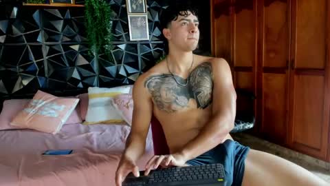 Snapshot of jackson_macleyn chatting on April 2026 06:44:02 PM Jackson online show from April 2026 06:44:02 PM