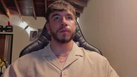 Snapshot of jackson_stifler1 chatting on February 2025 01:33:01 AM Jckson Stifler online show from February 2025 01:33:01 AM