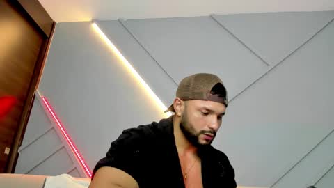 Snapshot of jackson_wayne__ chatting on February 2025 01:46:02 AM Jackson Wayne online show from February 2025 01:46:02 AM