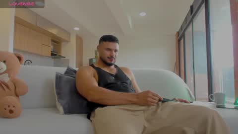 Jackson Wayne online show from October 2025 01:30:01 PM