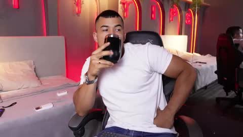 Snapshot of jacksonbell9 chatting on September 2025 12:15:01 AM Jackson Bell online show from September 2025 12:15:01 AM