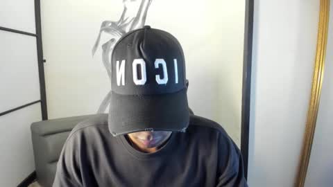 Snapshot of jacksonmuller_ chatting on October 2025 01:20:01 PM Jackson online show from October 2025 01:20:01 PM