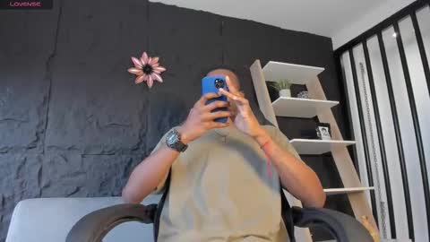 Snapshot of jacksonmuller_ chatting on November 2025 12:52:01 PM Jackson online show from November 2025 12:52:01 PM