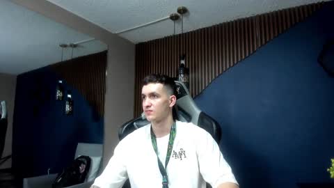 Snapshot of jacksonolsenn chatting on December 2024 08:49:02 PM Jackson Olsen online show from December 2024 08:49:02 PM