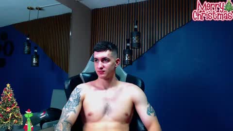 Snapshot of jacksonolsenn chatting on December 2024 01:21:02 PM Jackson Olsen online show from December 2024 01:21:02 PM