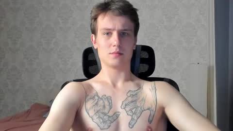 Nikolay online show from October 2025 07:38:01 PM