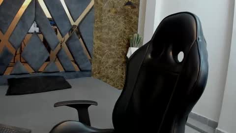 Jaco online show from December 2025 11:33:02 PM