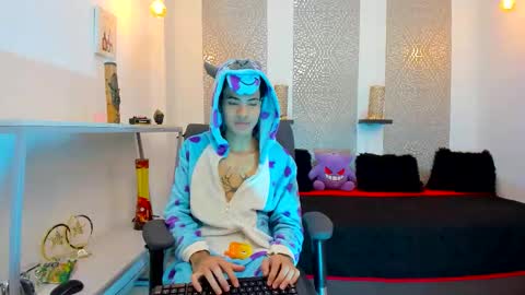 Snapshot of jacob_blackwell chatting on November 2025 07:47:01 PM jacob_blackwell online show from November 2025 07:47:01 PM