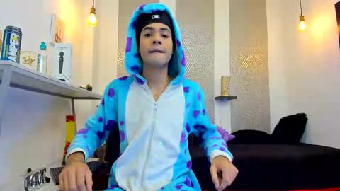 Snapshot of jacob_blackwell chatting on November 2025 07:34:02 PM jacob_blackwell online show from November 2025 07:34:02 PM