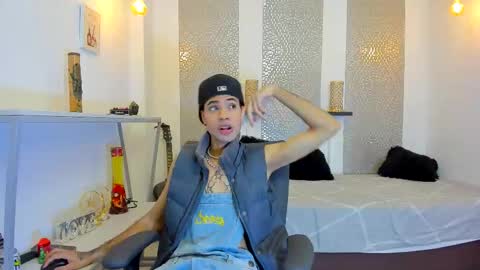 Snapshot of jacob_blackwell chatting on November 2025 07:57:02 PM jacob_blackwell online show from November 2025 07:57:02 PM