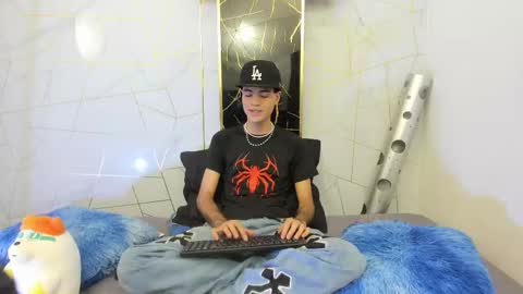 jacob_blackwell online show from December 2025 07:43:02 PM