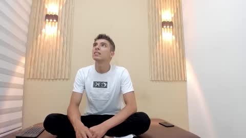 Snapshot of jacob_brandon chatting on November 2025 10:44:02 PM JACOB online show from November 2025 10:44:02 PM