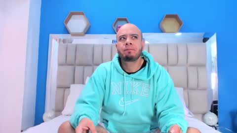 Snapshot of jacob_garcia_ chatting on November 2025 12:00:02 PM jacob_garcia_ online show from November 2025 12:00:02 PM