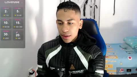 Snapshot of jacob_wolf_xxx chatting on September 2025 04:46:02 AM jacob online show from September 2025 04:46:02 AM