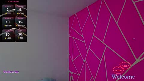 Snapshot of jacob_wolf_xxx chatting on December 2025 11:35:01 PM jacob online show from December 2025 11:35:01 PM