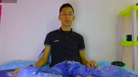 Snapshot of jacob_wolf_xxx chatting on January 2026 04:27:01 AM jacob online show from January 2026 04:27:01 AM