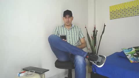 Jacob And Jayden online show from December 2024 07:03:02 PM