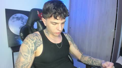 jacobb116 online show from November 2025 01:15:01 AM