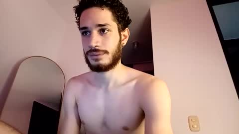 Snapshot of jacobmurphy2103 chatting on November 2025 02:27:02 PM JACOB ROBIN online show from November 2025 02:27:02 PM