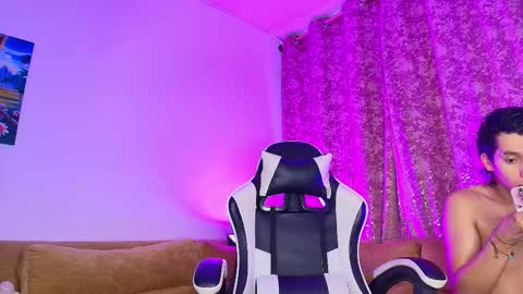 Snapshot of jacobo__parker21 chatting on December 2025 09:07:01 AM jacobo parker online show from December 2025 09:07:01 AM