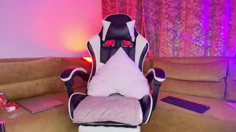 Snapshot of jacobo__parker21 chatting on December 2025 09:36:02 AM jacobo parker online show from December 2025 09:36:02 AM