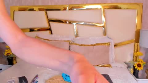 jacobrusso online show from December 2025 10:29:01 PM